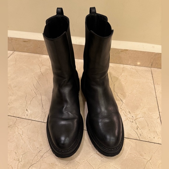 Sergio Rossi Black Leather Ankle Boots - Picture 8 of 16